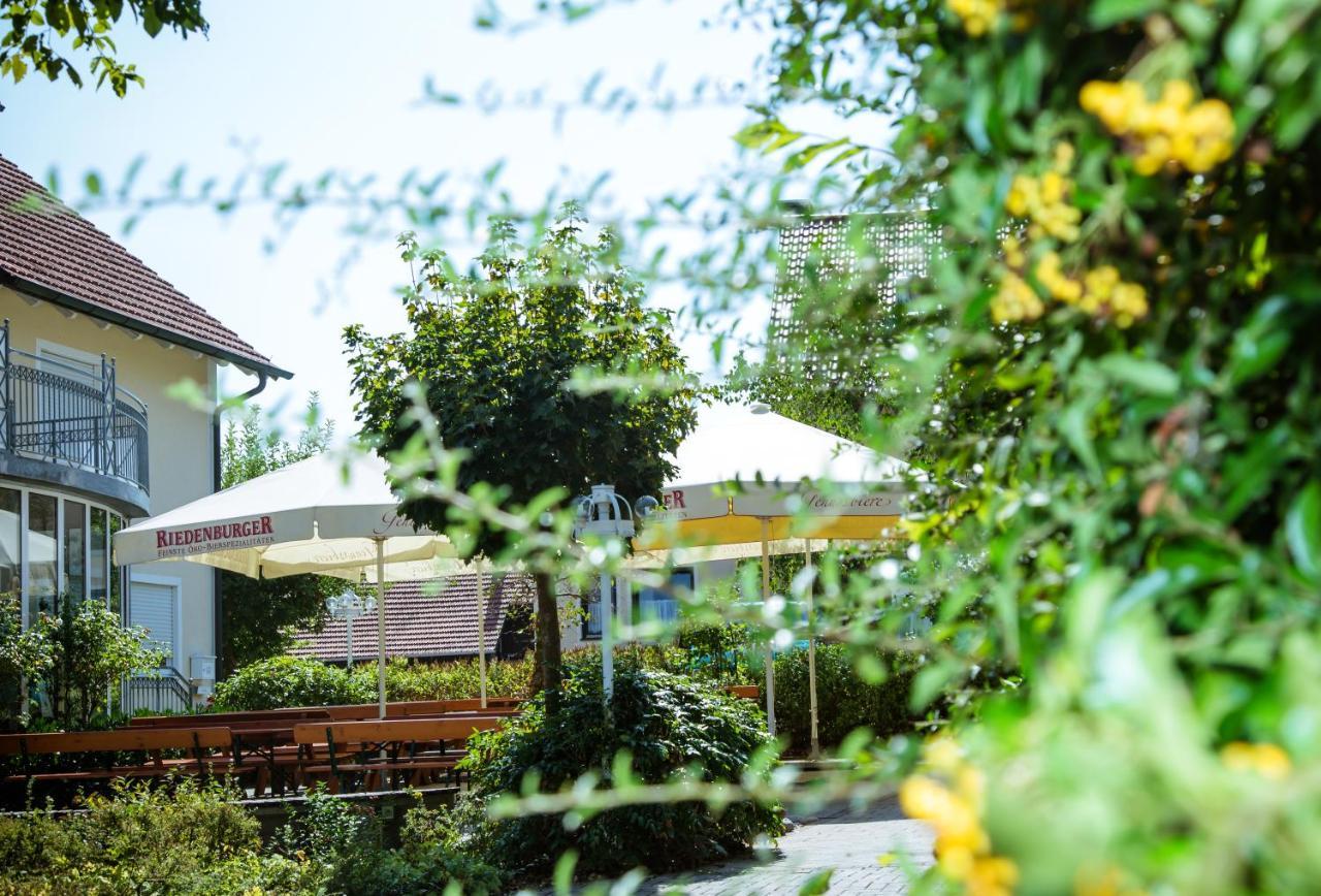 Landhotel Schneider Riedenburg Exterior photo